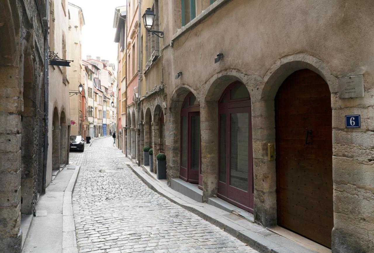 Ferienwohnung LE NID DU LION - Joli T2 quartier St Georges au calme Lyon Exterior foto