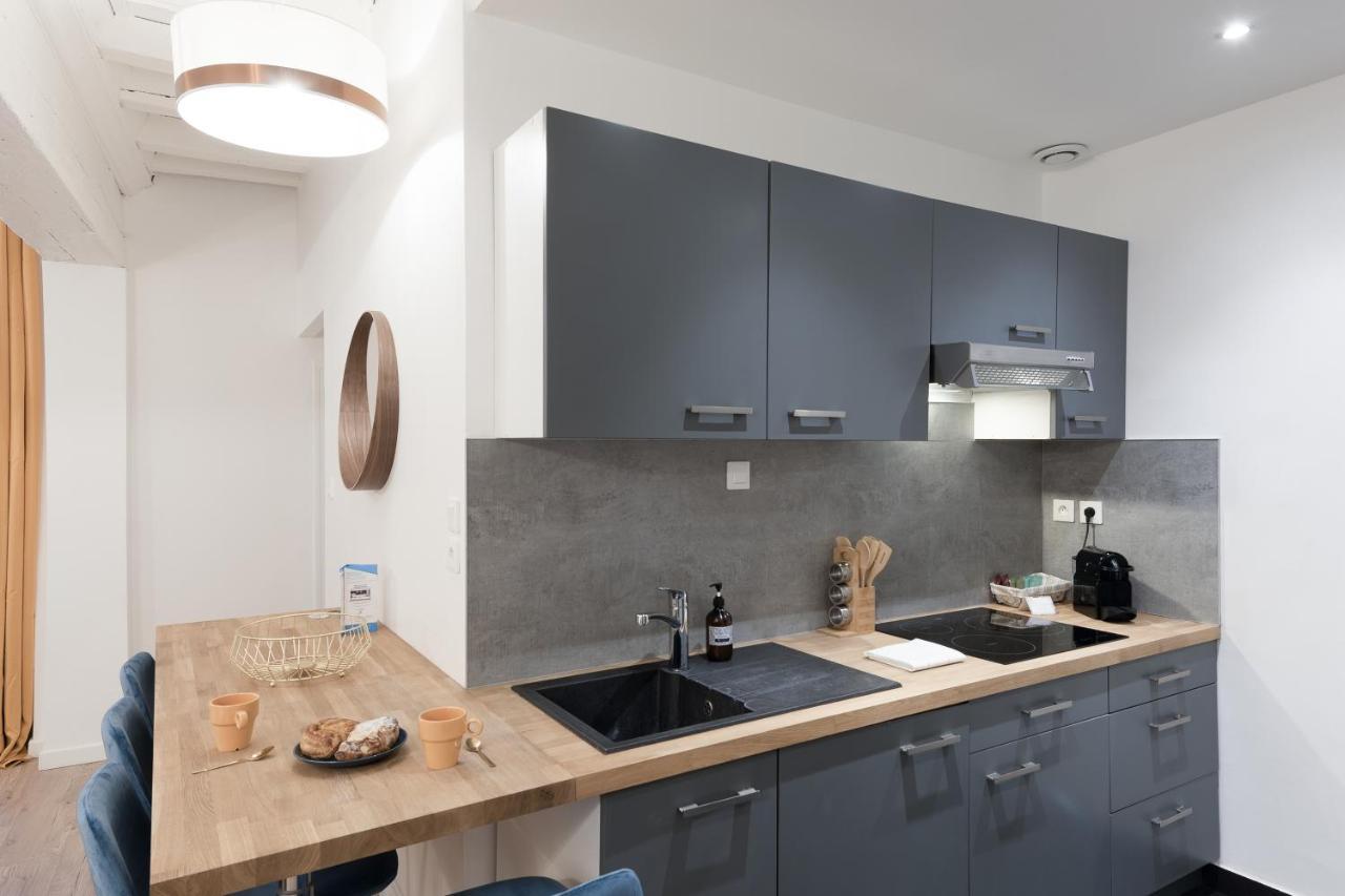 Ferienwohnung LE NID DU LION - Joli T2 quartier St Georges au calme Lyon Exterior foto